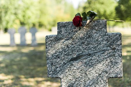 Gravestone Cleaning & Monument Restoration Tips From A Morgan City Expert