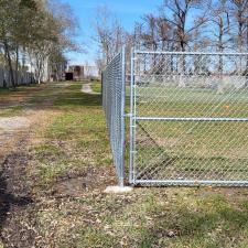 Local-HoumaLA-Business-depends-on-Morrison-Services-as-their-Fence-Installation-Professionals 12